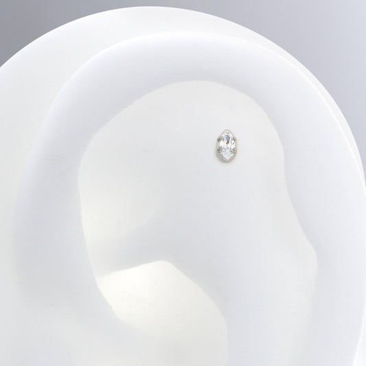 Marquise Prong - Faceted - Titanium